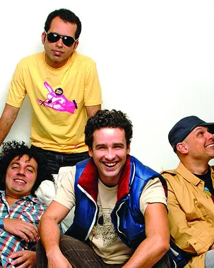 Los Amigos Invisibles Miami